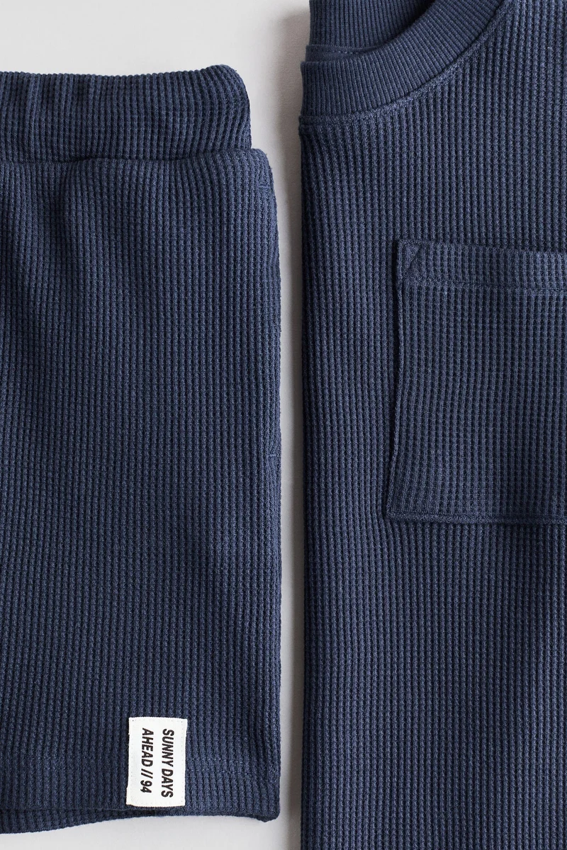 اتش اند ام طقم من القطن بنمط وافل - قطعتين